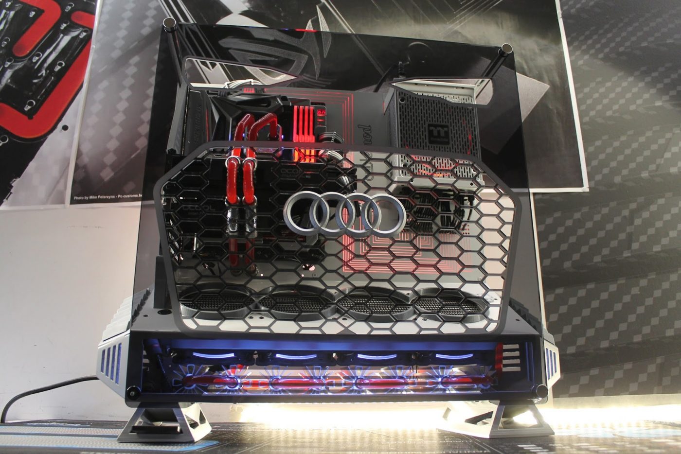 liuliuba Audi E-Tron主题水冷电脑机箱MOD图片
