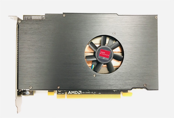 AMD Radeon E9560/E9390显卡：缝缝补补又三年图片