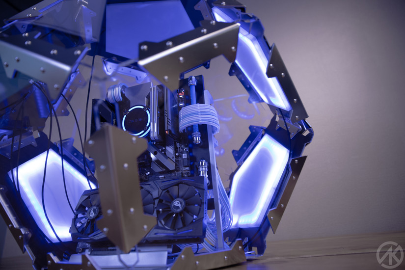 AKmod新作：Intel LMS联赛2019十二面体水冷电脑主机MOD图片